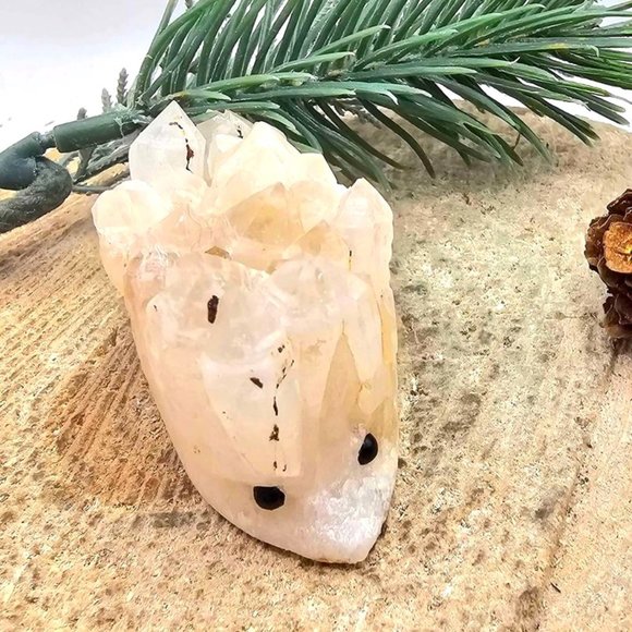 Cute Nature Cluster Hand Carved 2.3" Hedgehog Figure - Picture 7 of 10